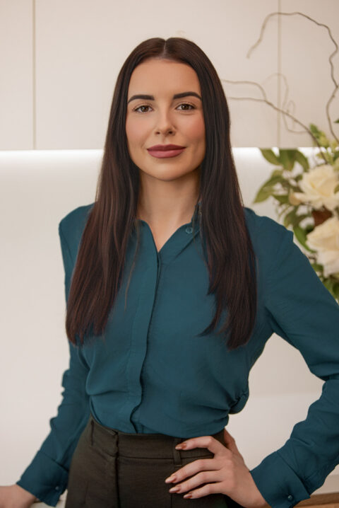 Headshot of Gabby Pye - Front of House
